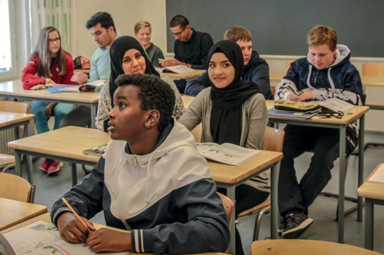 site de rencontre finlandais Pour rencontrer des finlandais francophones on peut faire un échange linguistique français-finnois : une personne volontaire vous apprend. site de rencontre finlandais Pour rencontrer des finlandais francophones on peut faire un échange linguistique français-finnois : une personne volontaire vous apprend.